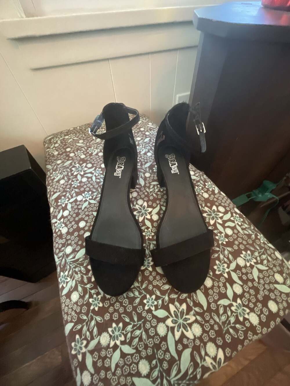 Brash Women's Black Faux Suede Ankle Strap Block Heel Sandals